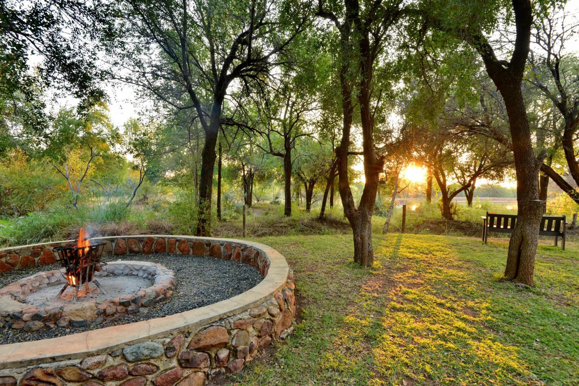 Black Rhino Game Lodge Pilanesberg Exterior photo