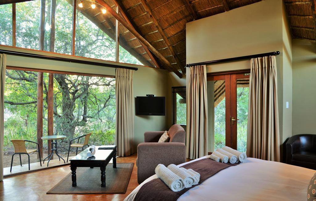 Black Rhino Game Lodge Pilanesberg Exterior photo